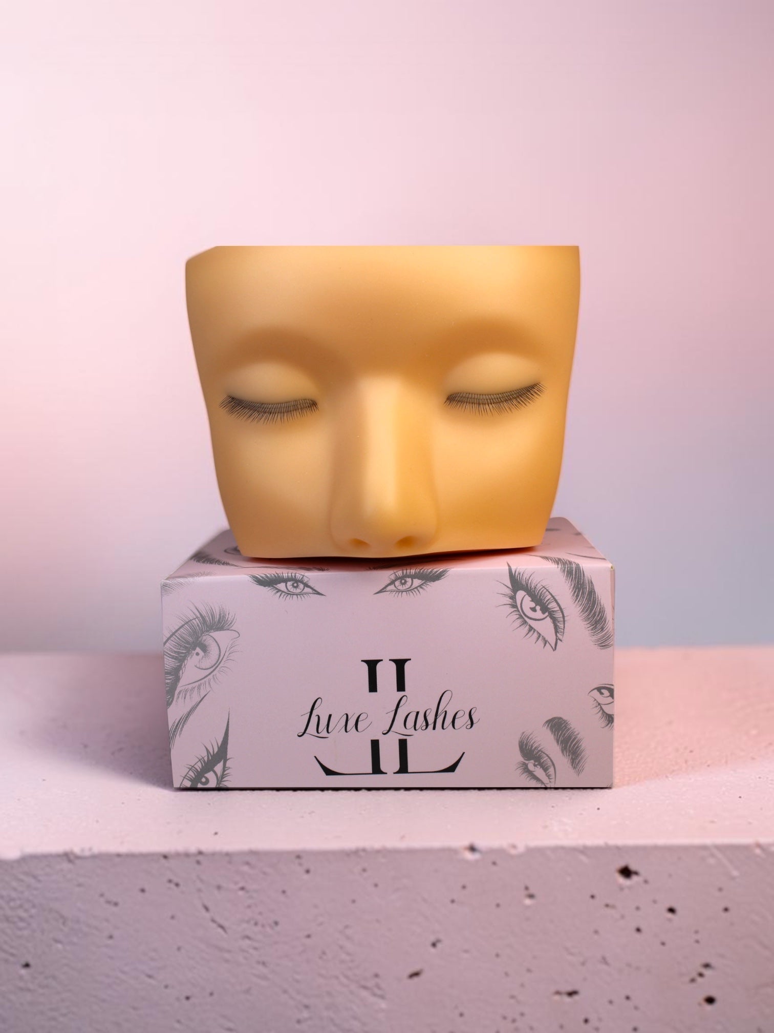 Realistic Mannequin Head